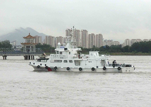 天津海事局150t夹持船（海巡15059、海巡15060）